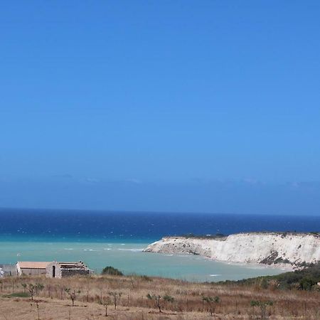 B&B L'Eden Di Capo Bianco Montallegro Bagian luar foto