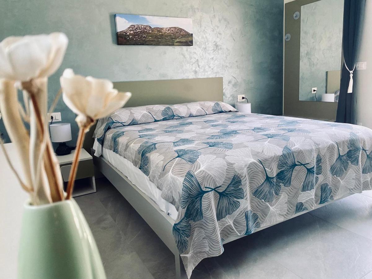 B&B L'Eden Di Capo Bianco Montallegro Bagian luar foto