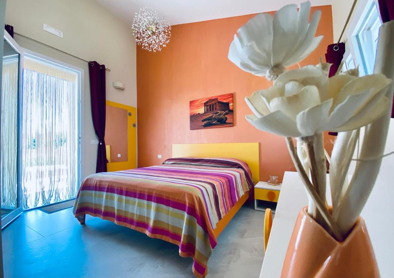 B&B L'Eden Di Capo Bianco Montallegro Bagian luar foto