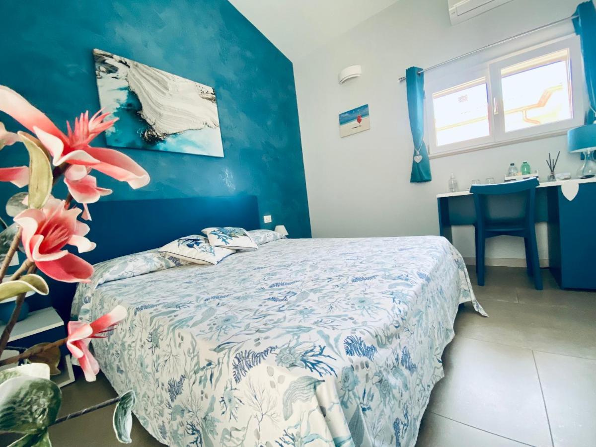 B&B L'Eden Di Capo Bianco Montallegro Bagian luar foto