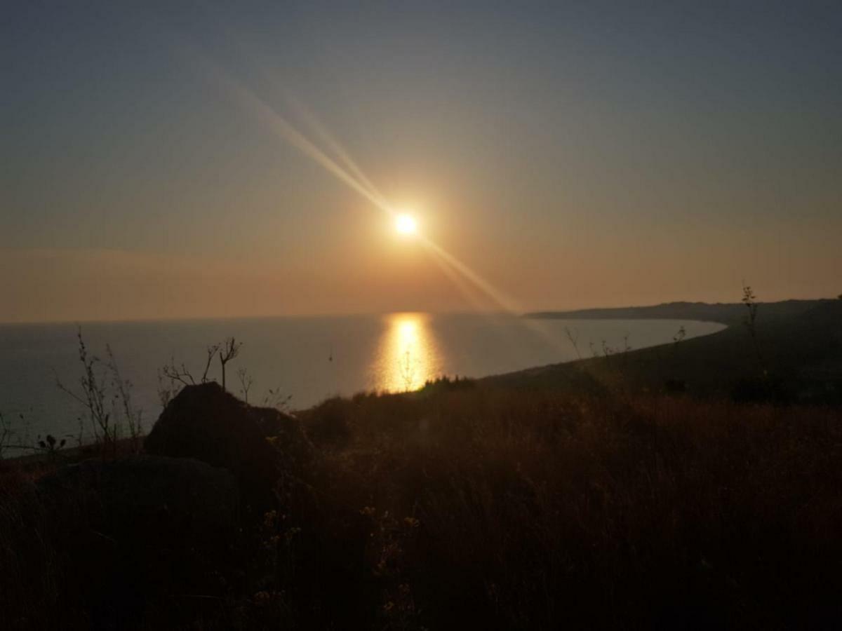 B&B L'Eden Di Capo Bianco Montallegro Bagian luar foto